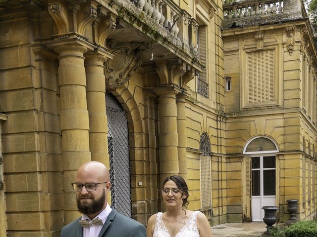 Le mariage de Lucas et Coralie à Montois-la-Montagne, Moselle 4