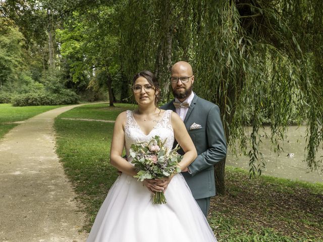 Le mariage de Lucas et Coralie à Montois-la-Montagne, Moselle 2