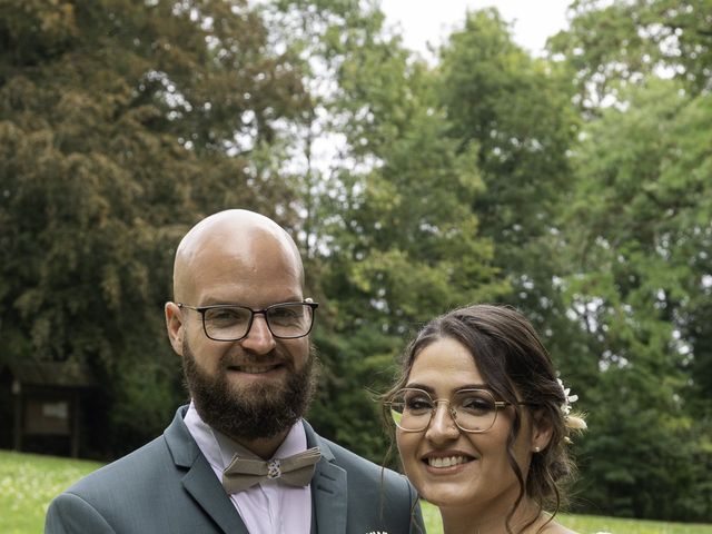 Le mariage de Lucas et Coralie à Montois-la-Montagne, Moselle 7