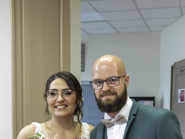 Le mariage de Lucas et Coralie à Montois-la-Montagne, Moselle 9