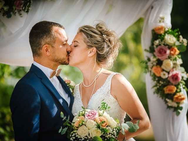 Le mariage de Angélique et Renaud à Saint-Junien, Haute-Vienne 35