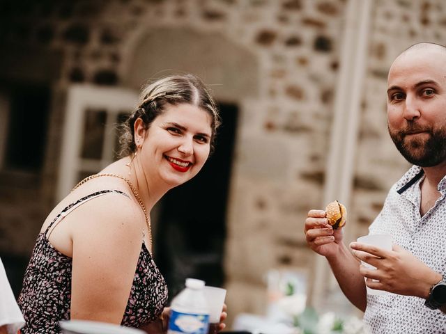 Le mariage de Angélique et Renaud à Saint-Junien, Haute-Vienne 46