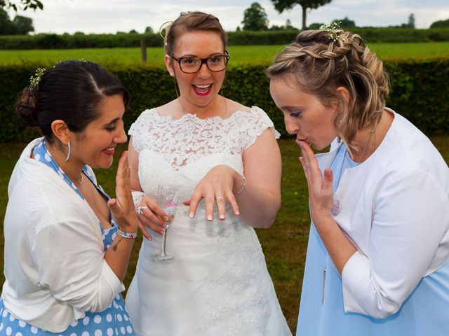Le mariage de Sébastien et Sabrina à Firfol, Calvados 8