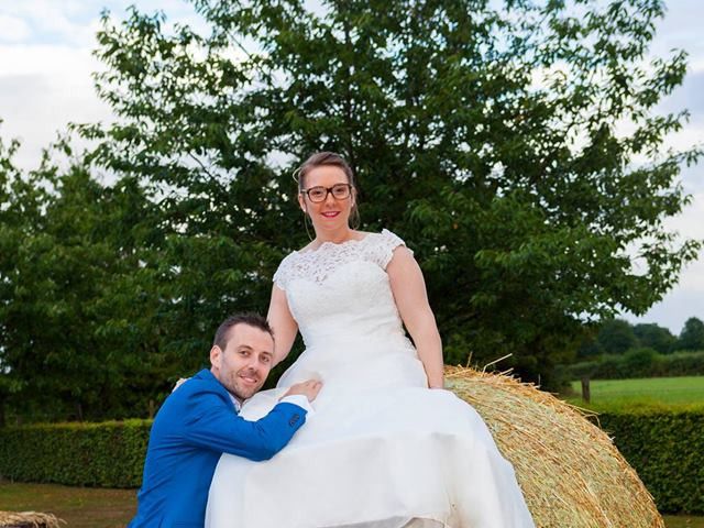 Le mariage de Sébastien et Sabrina à Firfol, Calvados 27