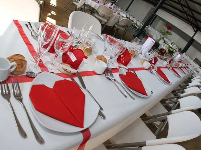 Le mariage de Christophe et Myriam à Saint-Georges-de-Montaigu, Vendée 24