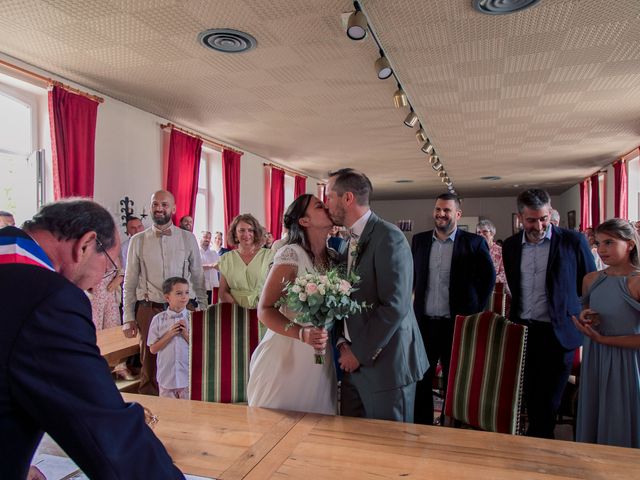 Le mariage de Kelly et Ronan à Dun-sur-Auron, Cher 7