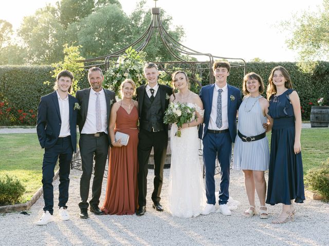 Le mariage de Adrien et Laura à Roquebrune-sur Argens, Var 19