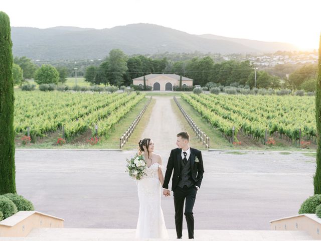 Le mariage de Adrien et Laura à Roquebrune-sur Argens, Var 2