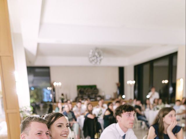 Le mariage de Adrien et Laura à Roquebrune-sur Argens, Var 44