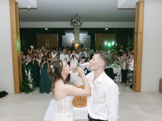 Le mariage de Adrien et Laura à Roquebrune-sur Argens, Var 52