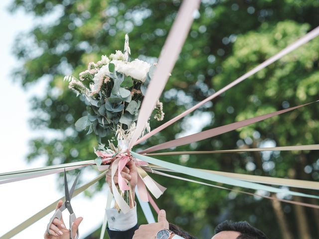 Le mariage de Thibaut et Laura à Radepont, Eure 80