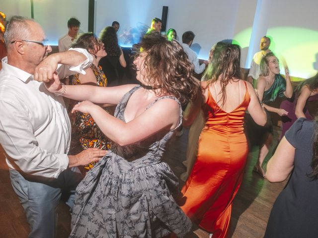 Le mariage de Thibaut et Laura à Radepont, Eure 121
