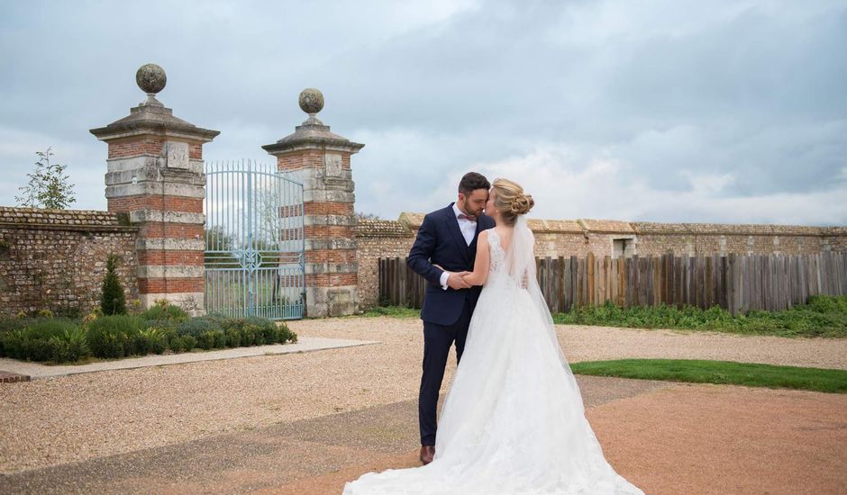 Le mariage de Pierre-Yves et Pierre-Yves à Beaumont-le-Roger, Eure