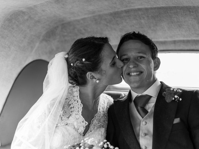 Le mariage de Pierre-Edouard et Charlotte à Montrichard, Loir-et-Cher 26