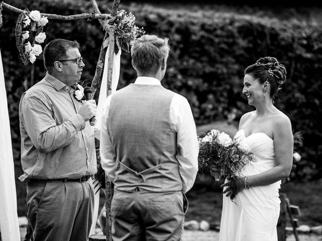 Le mariage de Chris et Lucy à Saint-Martin-d&apos;Uriage, Isère 17