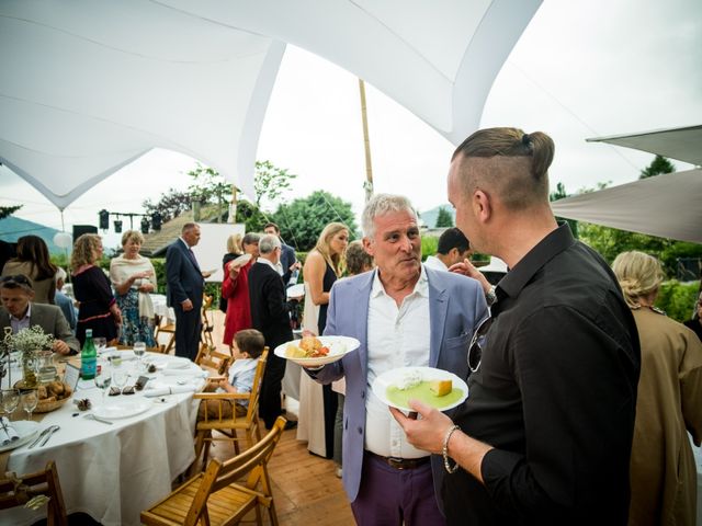 Le mariage de Chris et Lucy à Saint-Martin-d&apos;Uriage, Isère 41