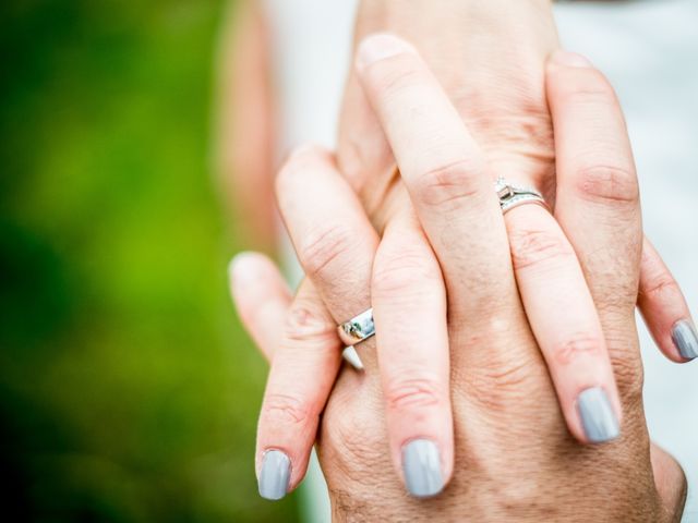 Le mariage de Chris et Lucy à Saint-Martin-d&apos;Uriage, Isère 69