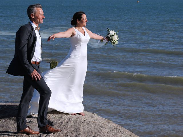 Le mariage de Joël et Béatrice à La Tranche-sur-Mer, Vendée 6
