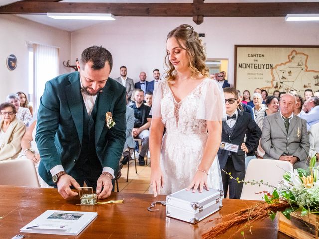 Le mariage de Emmanuel et Mélanie à Montguyon, Charente Maritime 5