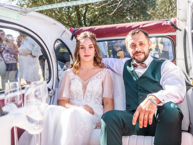Le mariage de Emmanuel et Mélanie à Montguyon, Charente Maritime 11