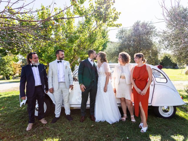 Le mariage de Emmanuel et Mélanie à Montguyon, Charente Maritime 14