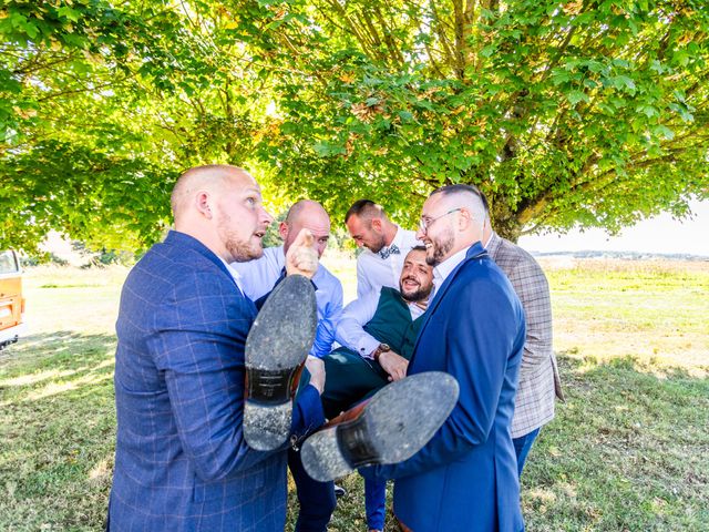 Le mariage de Emmanuel et Mélanie à Montguyon, Charente Maritime 18