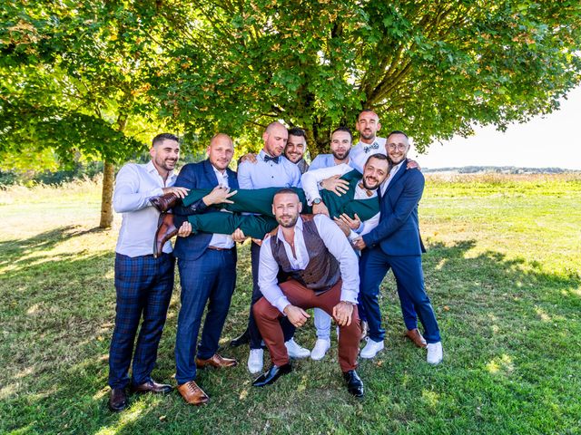 Le mariage de Emmanuel et Mélanie à Montguyon, Charente Maritime 19