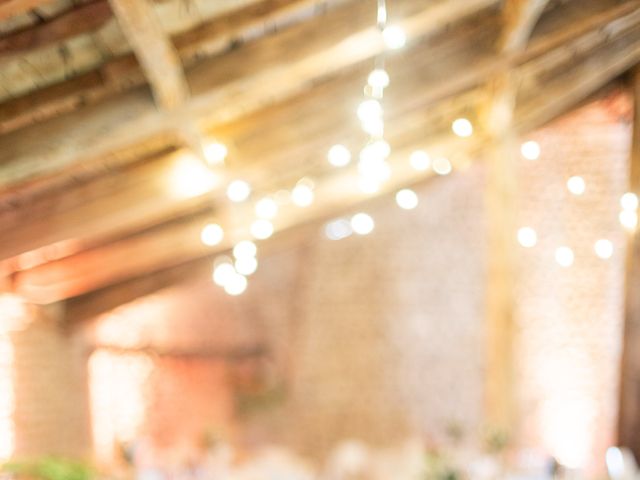 Le mariage de Emmanuel et Mélanie à Montguyon, Charente Maritime 25