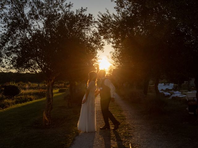Le mariage de Emmanuel et Mélanie à Montguyon, Charente Maritime 43