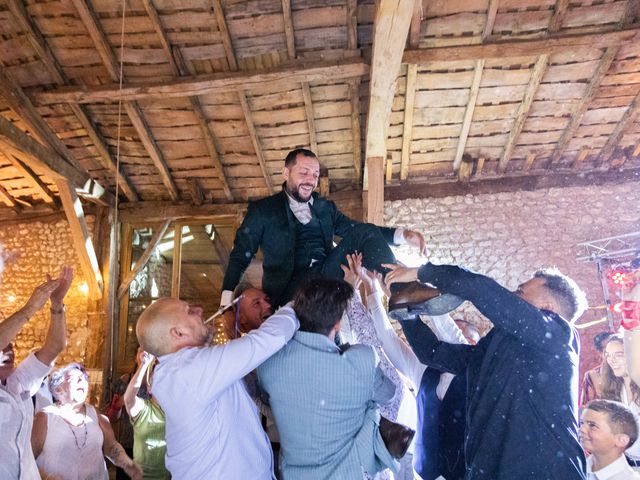 Le mariage de Emmanuel et Mélanie à Montguyon, Charente Maritime 55