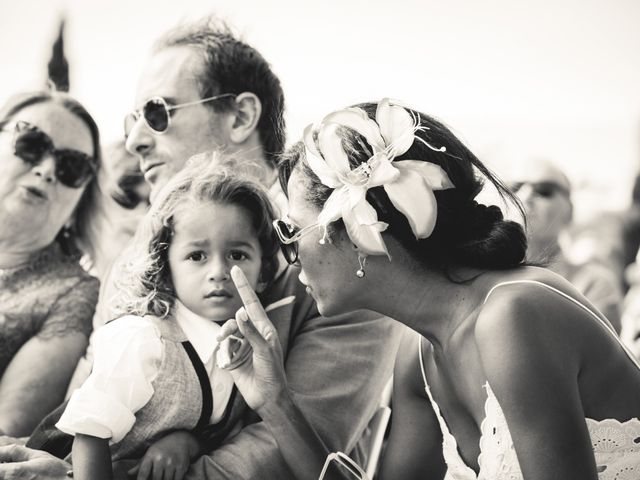 Le mariage de Florian et Caroline à Villeneuve-lès-Maguelone, Hérault 21