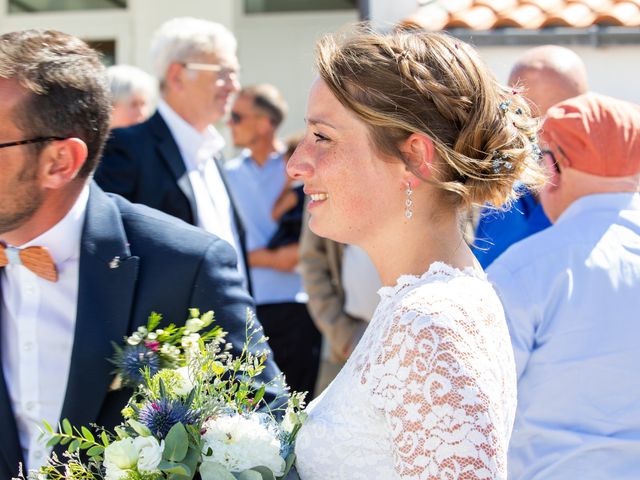 Le mariage de Charles et Julie à La Guérinière, Vendée 66