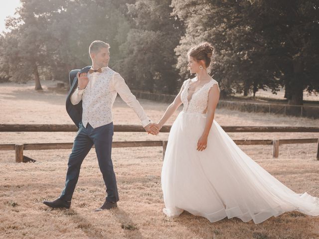 Le mariage de Arthur et Eva à Pellouailles-les-Vignes, Maine et Loire 15