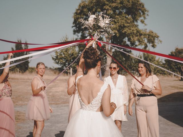 Le mariage de Arthur et Eva à Pellouailles-les-Vignes, Maine et Loire 25