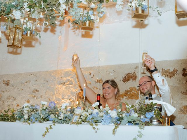 Le mariage de Alexandre et Anne-Julie à Jouarre, Seine-et-Marne 74