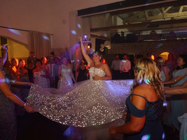 Le mariage de Alexandre et Anne-Julie à Jouarre, Seine-et-Marne 83