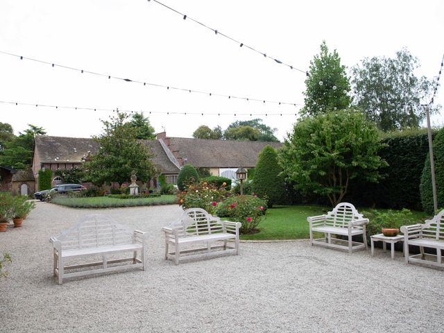 Le mariage de Lionel et Emma à Sainte-Marie-de-Vatimesnil, Eure 12