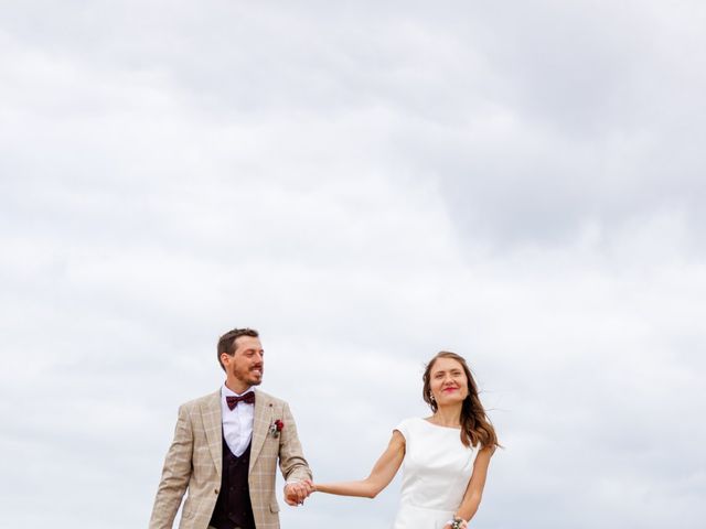 Le mariage de Romaric et Larissa à Gujan-Mestras, Gironde 33