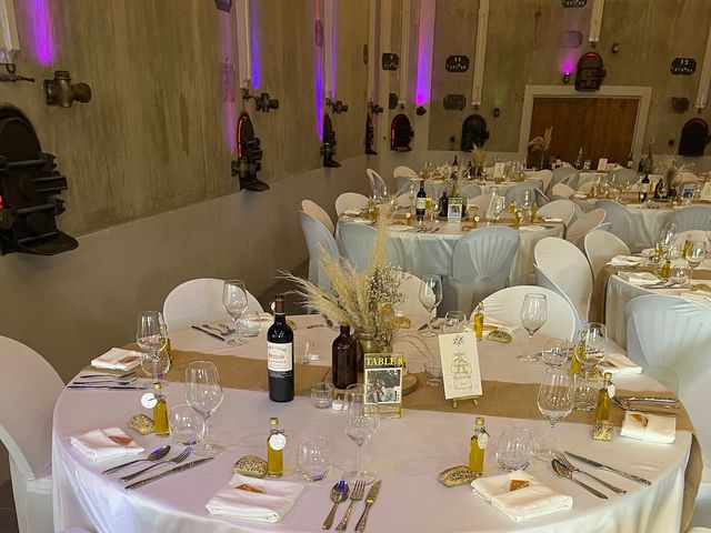 Le mariage de Antoine et Léa  à Beaucaire, Gard 14
