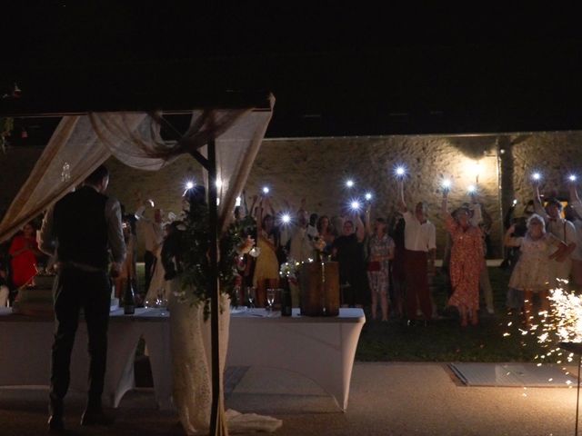 Le mariage de Vincent et Delphine à Jouy, Yonne 3