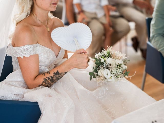 Le mariage de Mina  et Louis  à La Rochelle, Charente Maritime 10