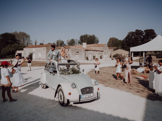 Le mariage de Mina  et Louis  à La Rochelle, Charente Maritime 27