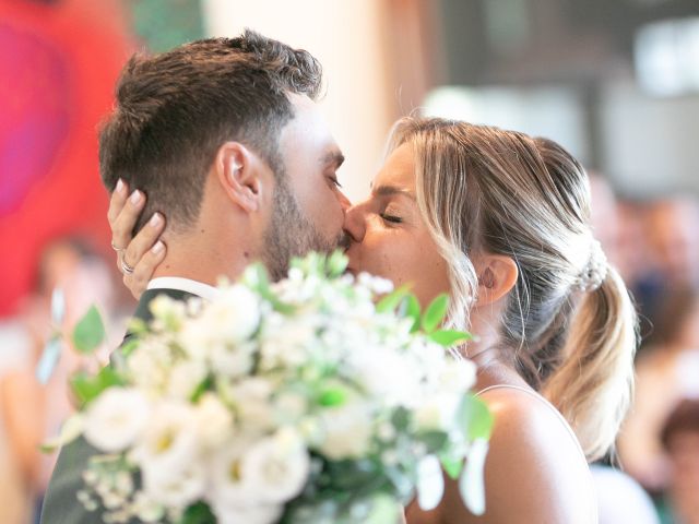 Le mariage de Guillaume et Amélie à Yvrac, Gironde 16