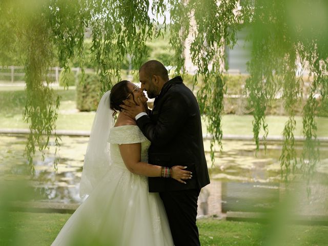 Le mariage de Salrinho et Anaïs à Évreux, Eure 39