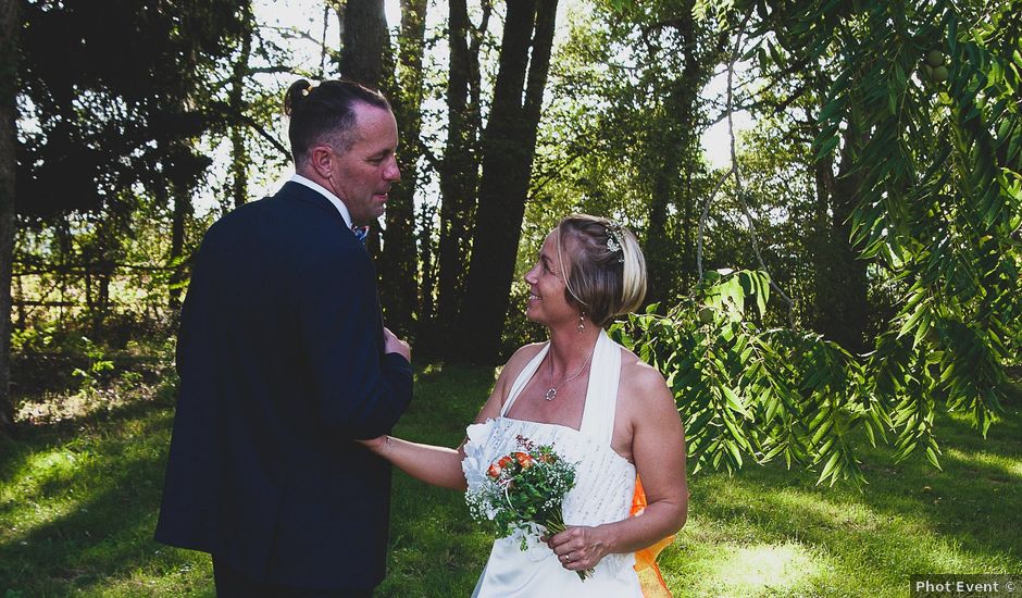 Le mariage de Olivier et Élise à Yzeures-sur-Creuse, Indre-et-Loire