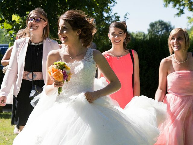 Le mariage de Cédric  et Flora  à Laives, Saône et Loire 77