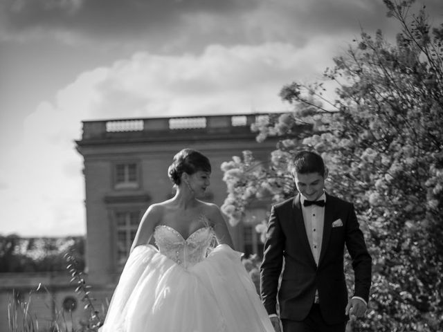 Le mariage de Nelo et Mariana à Versailles, Yvelines 5