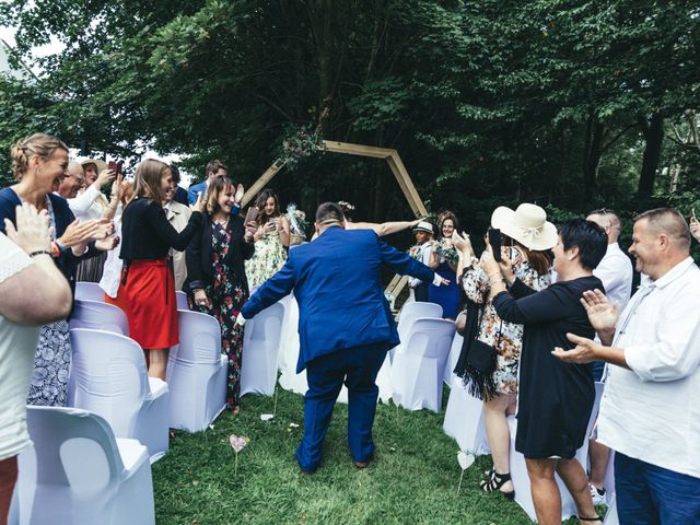 Le mariage de Kevin et Gwladys à Dieppe, Seine-Maritime 56