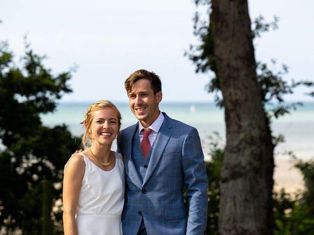 Le mariage de Alexandre et Anne Sophie à Beaussais-sur-Mer, Côtes d&apos;Armor 13