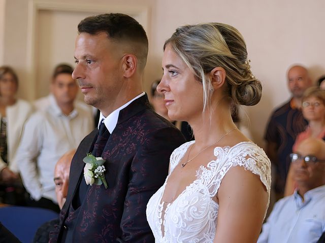 Le mariage de Florent et Virginie à Saint-Aubin-des-Ormeaux, Vendée 13